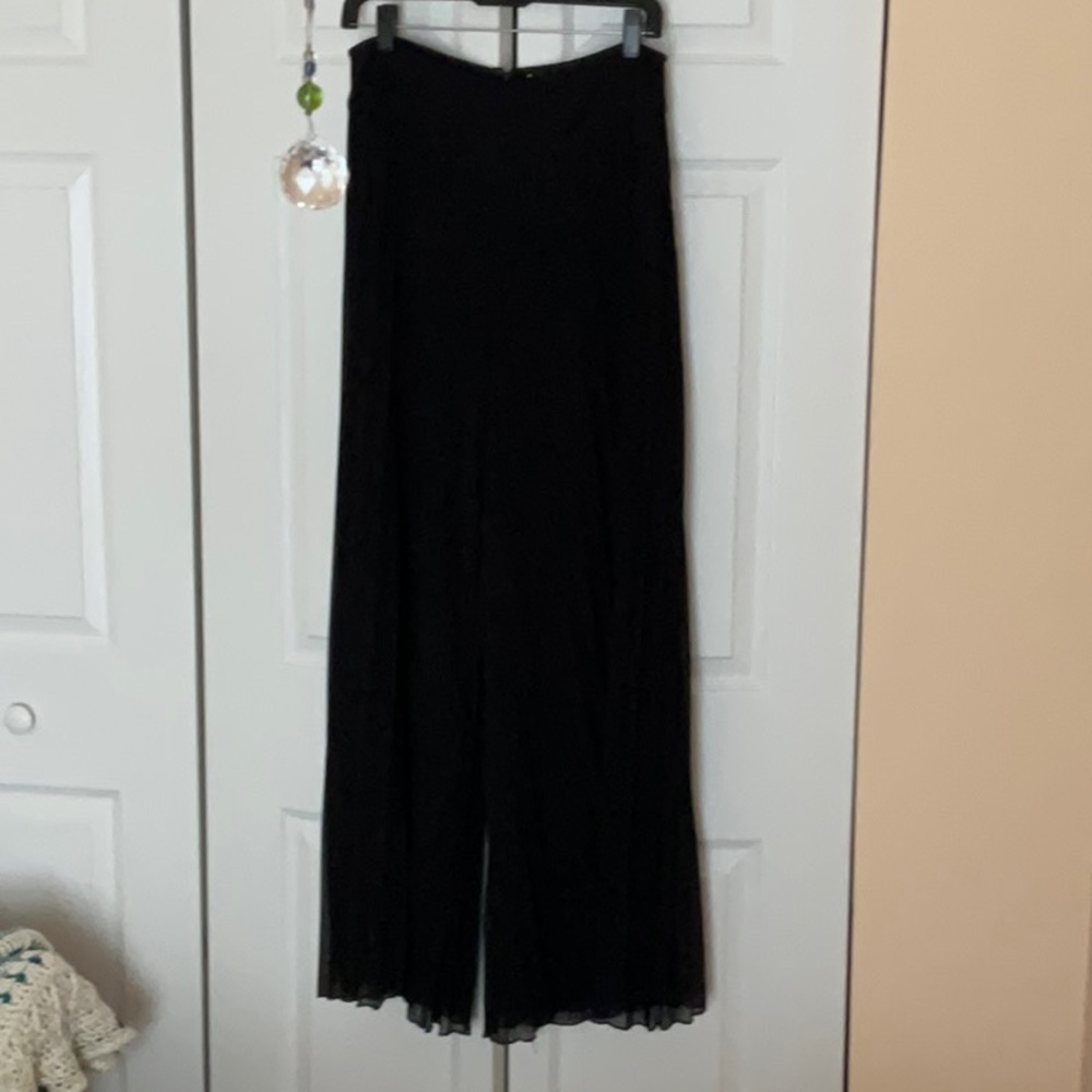 Wide leg black accordion pleated pants